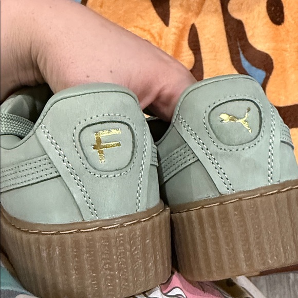 Pumas x Fenty Green Sneakers - Picture 3 of 6
